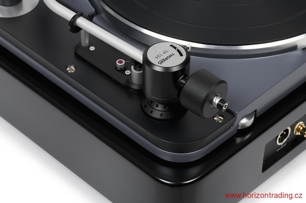  Thorens TD 124 DD + Nagaoka / Ortofon